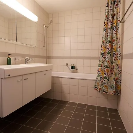 Appartamento Bright & Practical 2br Near Center *